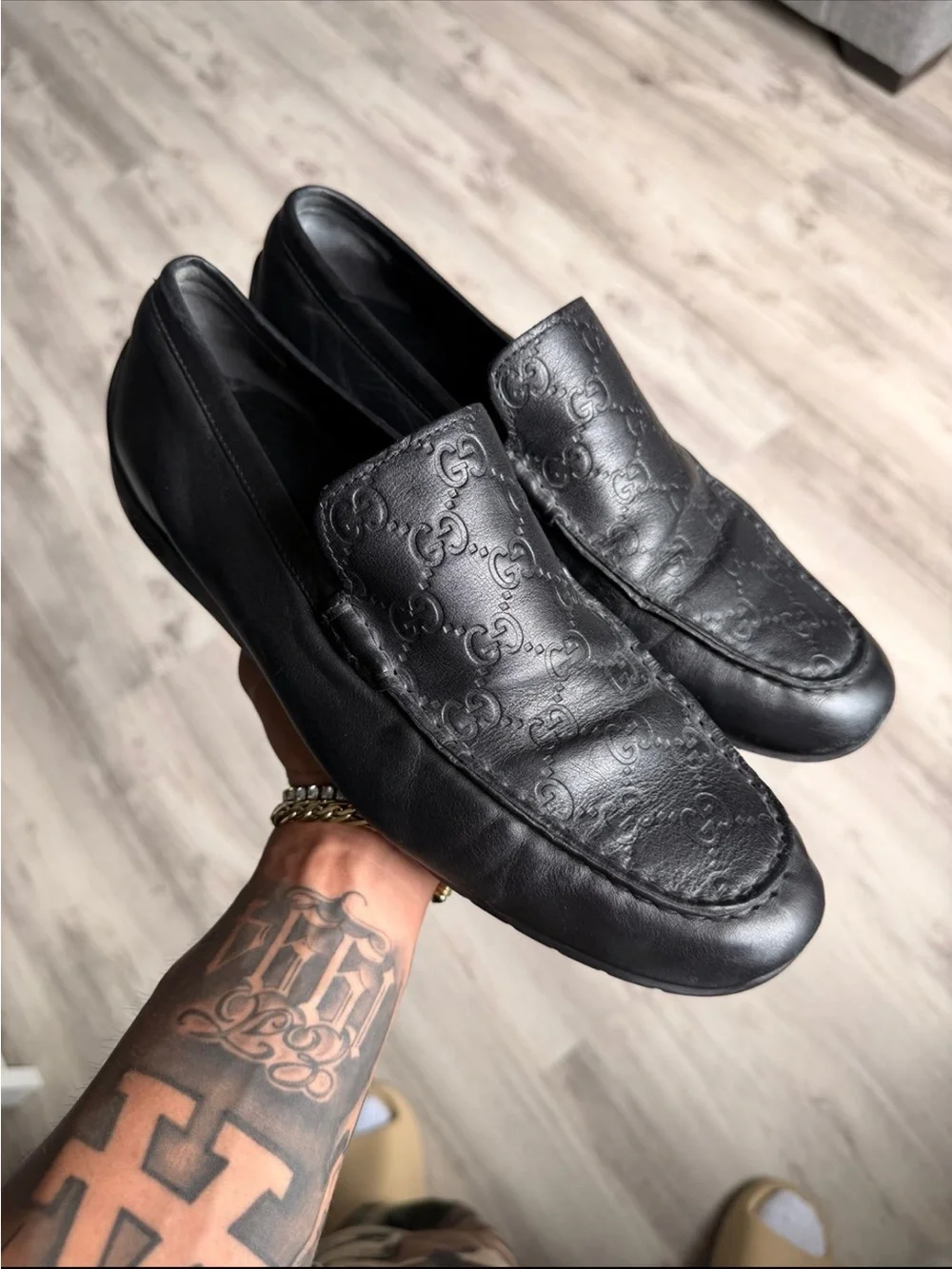 GUCCI Mens Loafers size 9.5
